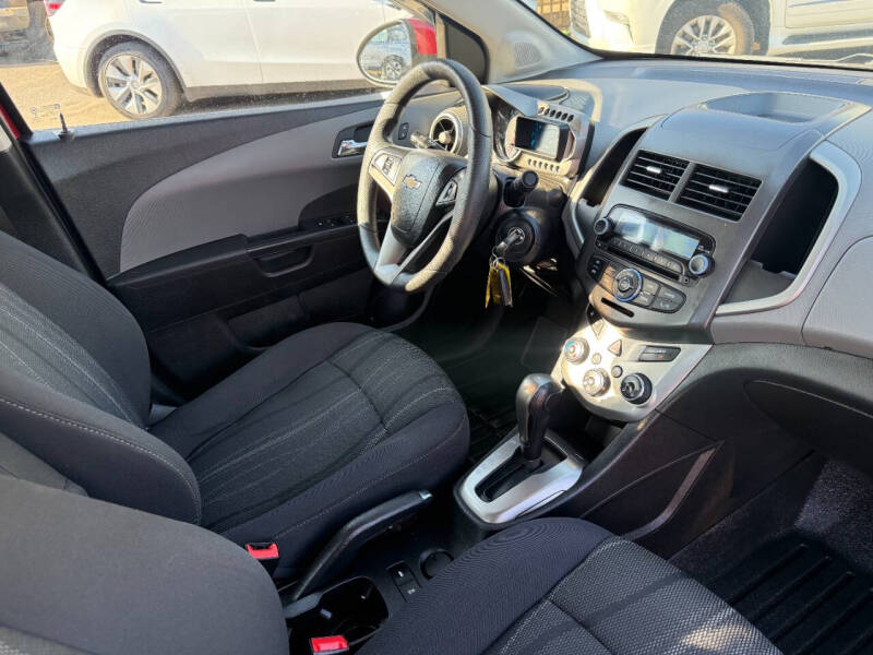 2015 Chevrolet Sonic LT Auto