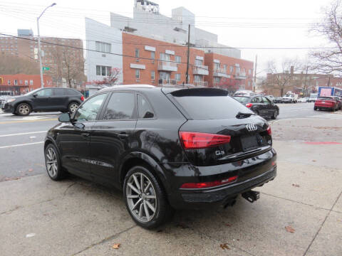 2018 Audi Q3 2.0T quattro Premium