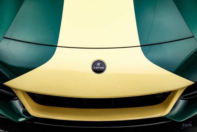 2026 Lotus Emira V6 SE