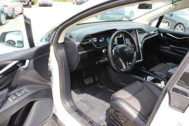 2016 Tesla Model X 75D