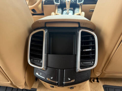 2014 Porsche Cayenne