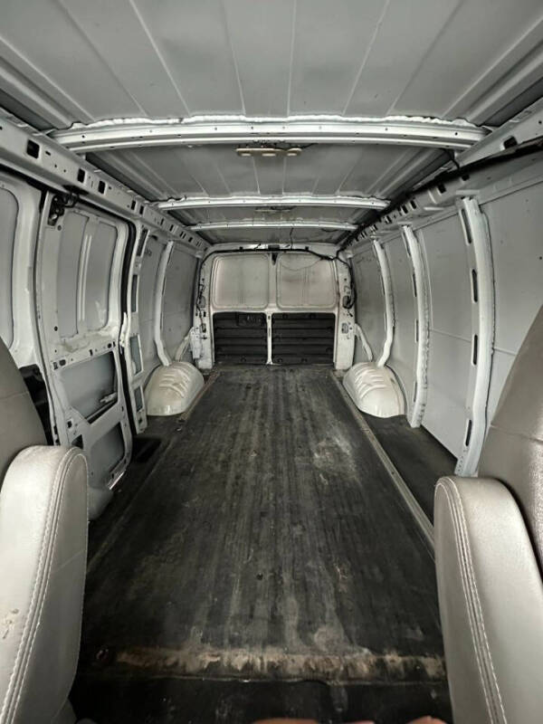 2016 Chevrolet Express 2500