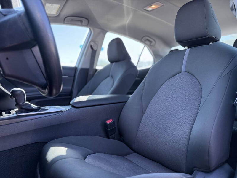 2024 Toyota Camry LE