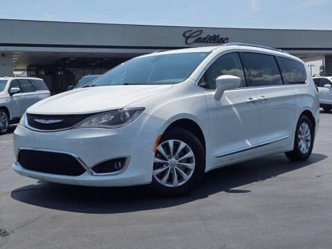 2018 Chrysler Pacifica Touring L Plus