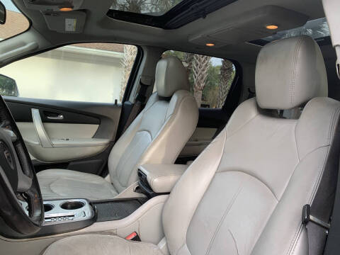 2011 GMC Acadia SLT-2