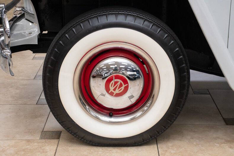 1950 Willys Jeepster