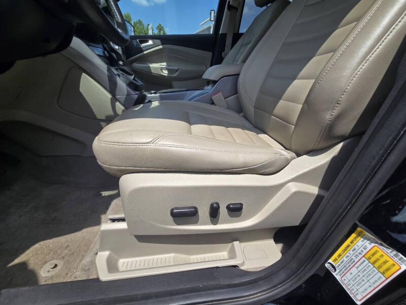 2016 Ford Escape SE