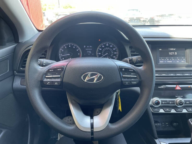 2020 Hyundai Elantra