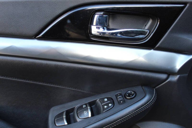 2020 Nissan Maxima 3.5 SV