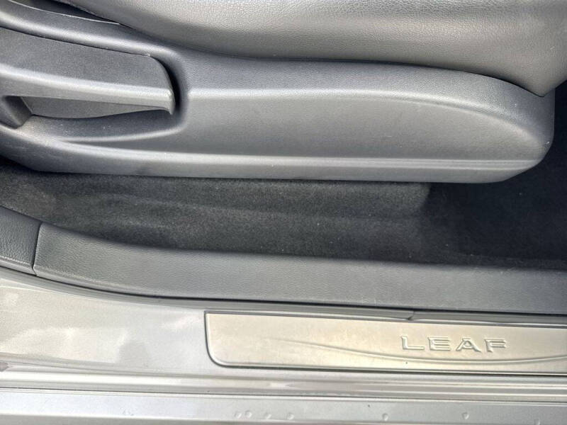 2020 Nissan LEAF SL PLUS