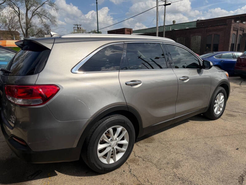 2017 Kia Sorento L