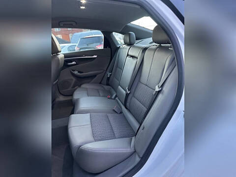 2017 Chevrolet Impala LT