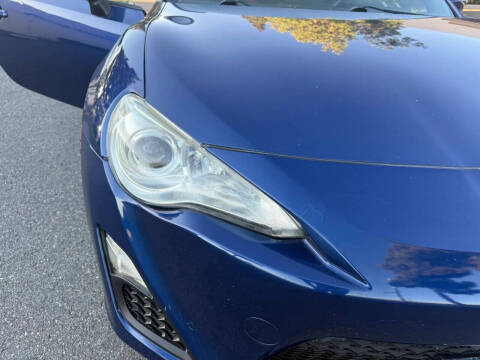 2013 Scion FR-S