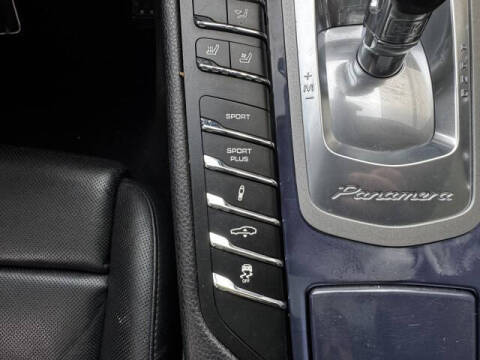 2016 Porsche Panamera 4S