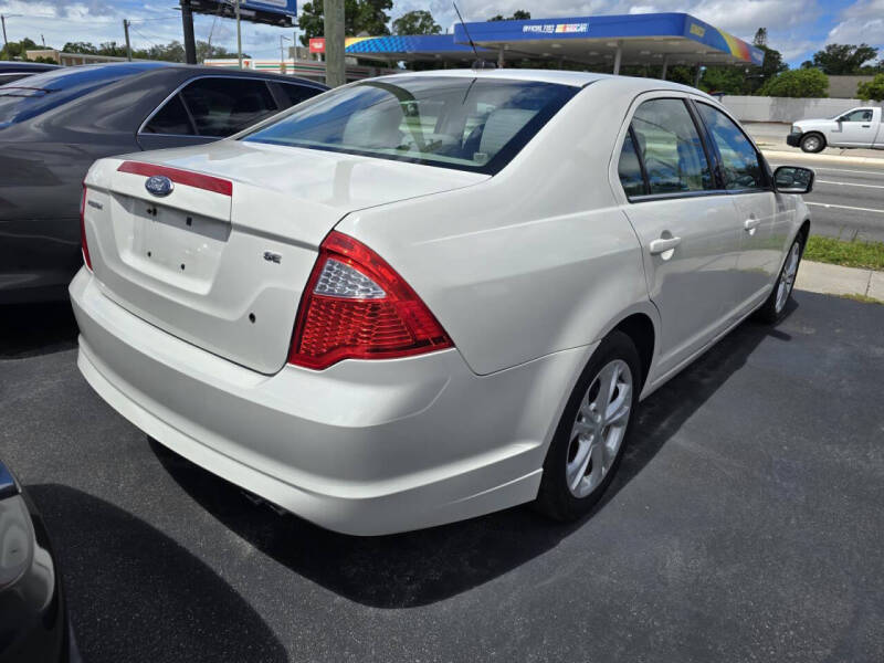 2012 Ford Fusion SE