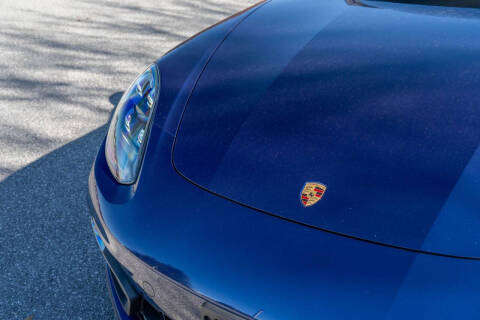 2023 Porsche Panamera Platinum Edition