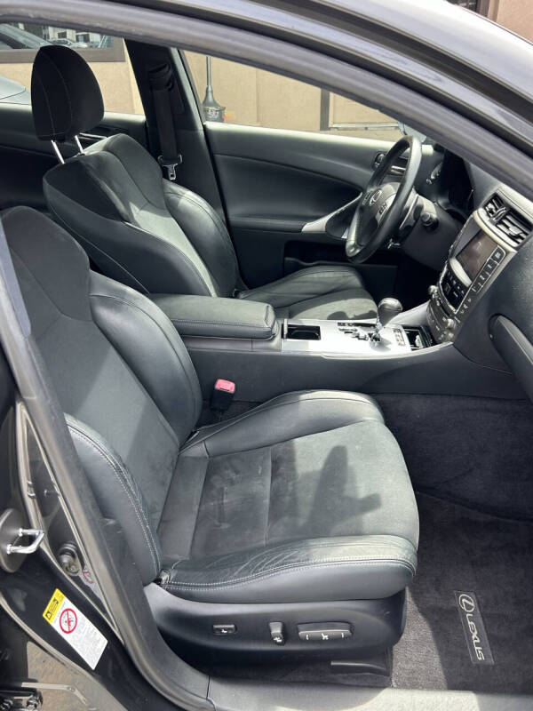 2011 Lexus IS 250