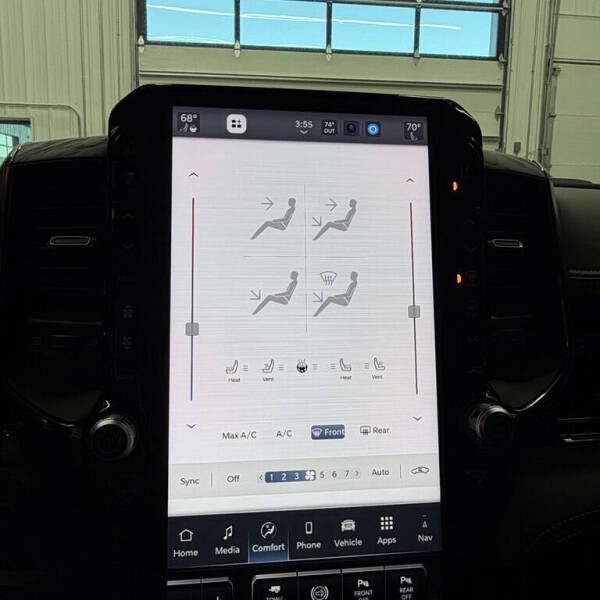 2025 RAM 2500 Limited