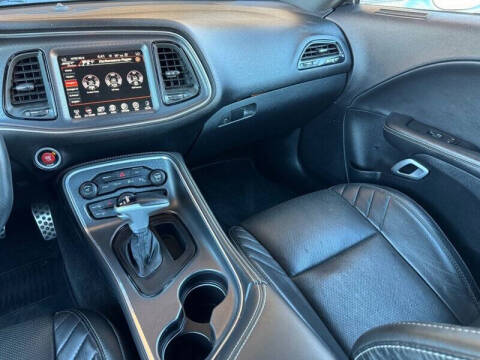 2016 Dodge Challenger SRT 392