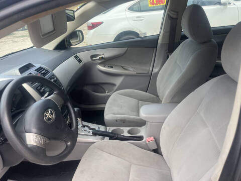 2012 Toyota Corolla LE