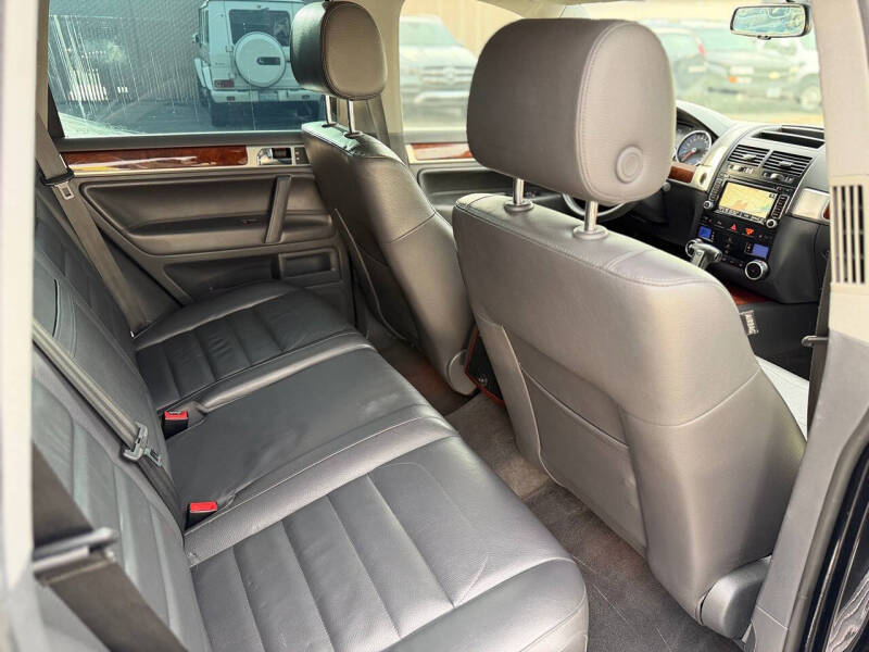 2010 Volkswagen Touareg VR6 FSI