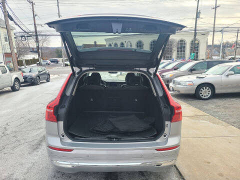 2023 Volvo XC60 B5 Plus Bright Theme