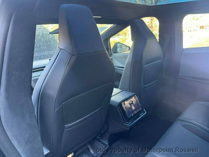 2024 Tesla Cybertruck