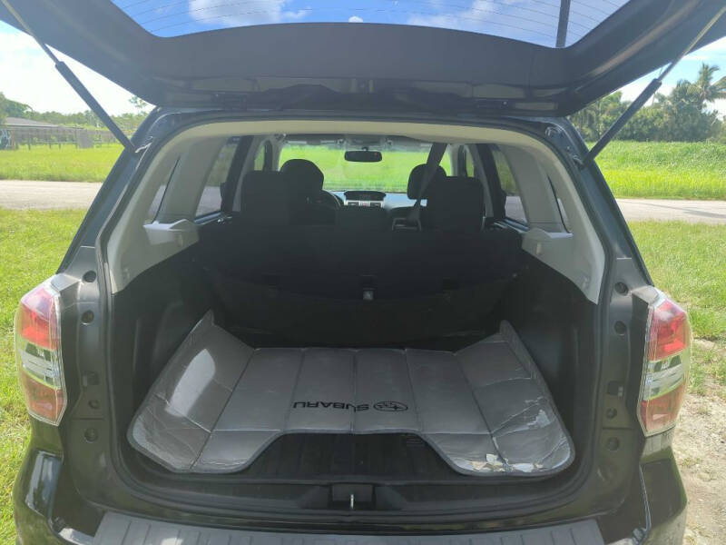 2016 Subaru Forester 2.5i