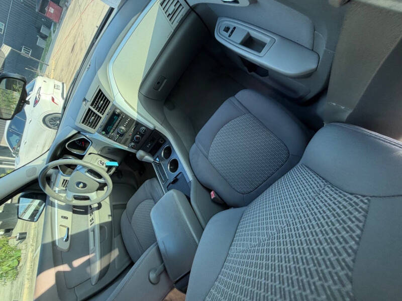 2012 Chevrolet Traverse LS