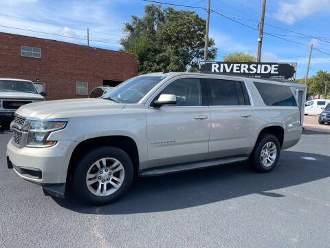2015 Chevrolet Suburban for sale at RIVERSIDE AUTO SALES in Sioux City IA