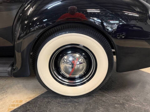 1940 Ford Deluxe