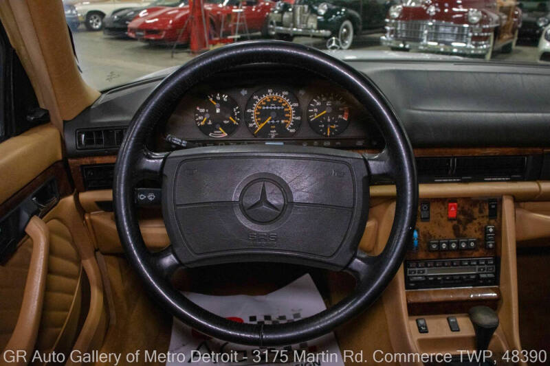 1991 Mercedes-Benz 560-Class 560 SEL
