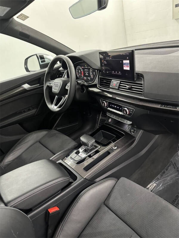 2022 Audi SQ5 Sportback 3.0T quattro Premium Plus