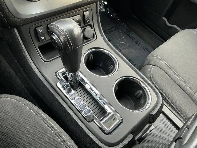 2015 GMC Acadia SLE-2