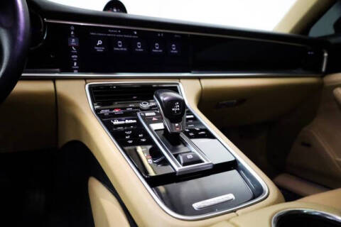 2019 Porsche Panamera