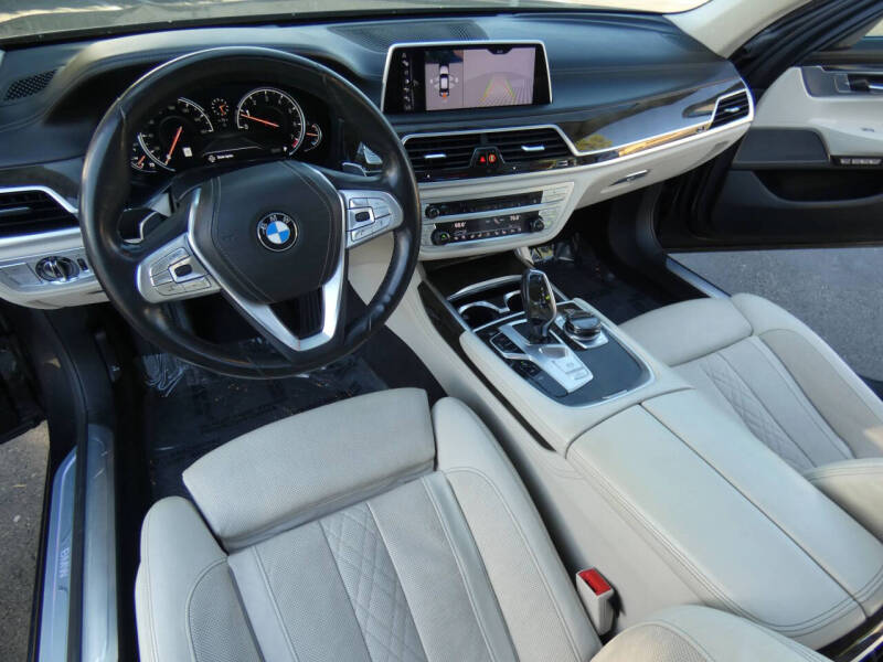 2016 BMW 7 Series 750i xDrive