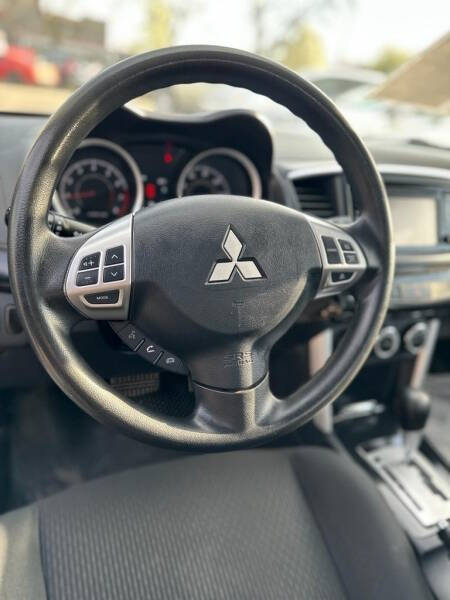 2017 Mitsubishi Lancer