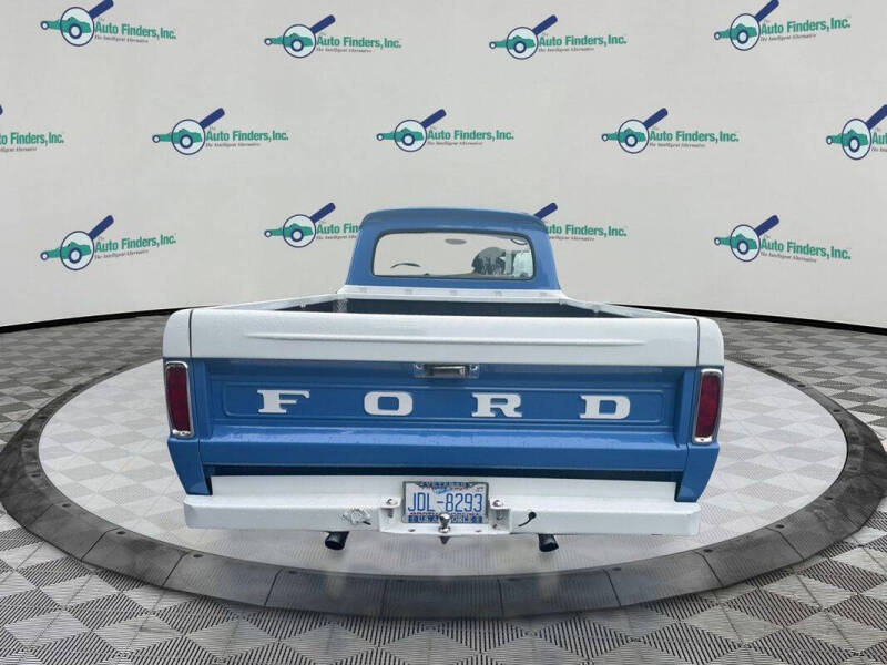 1966 Ford F-100