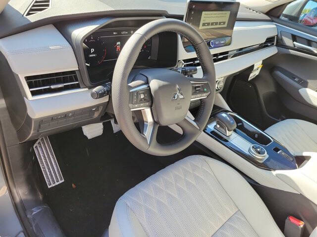 2026 Mitsubishi Outlander SEL