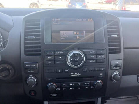 2012 Nissan Pathfinder Silver Edition