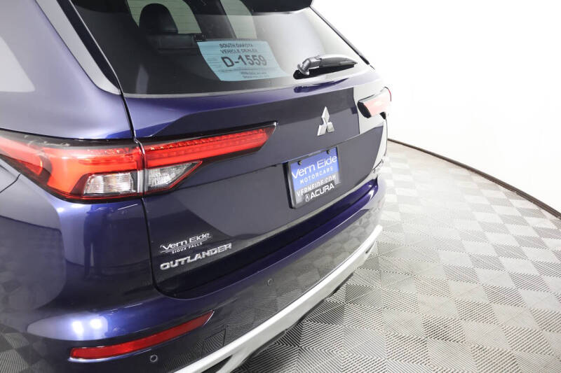2025 Mitsubishi Outlander PHEV SE