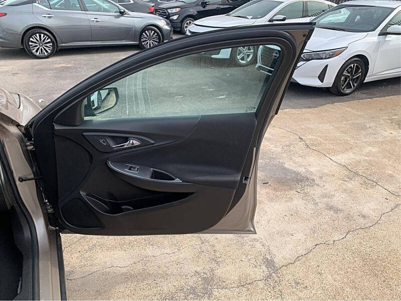 2023 Chevrolet Malibu LT