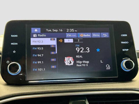 2021 Hyundai Santa Fe SE