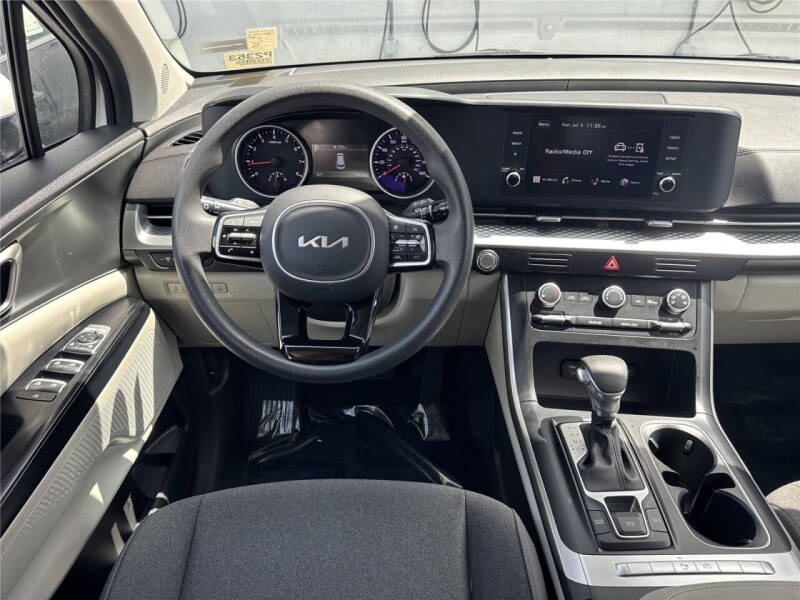 2024 Kia Carnival