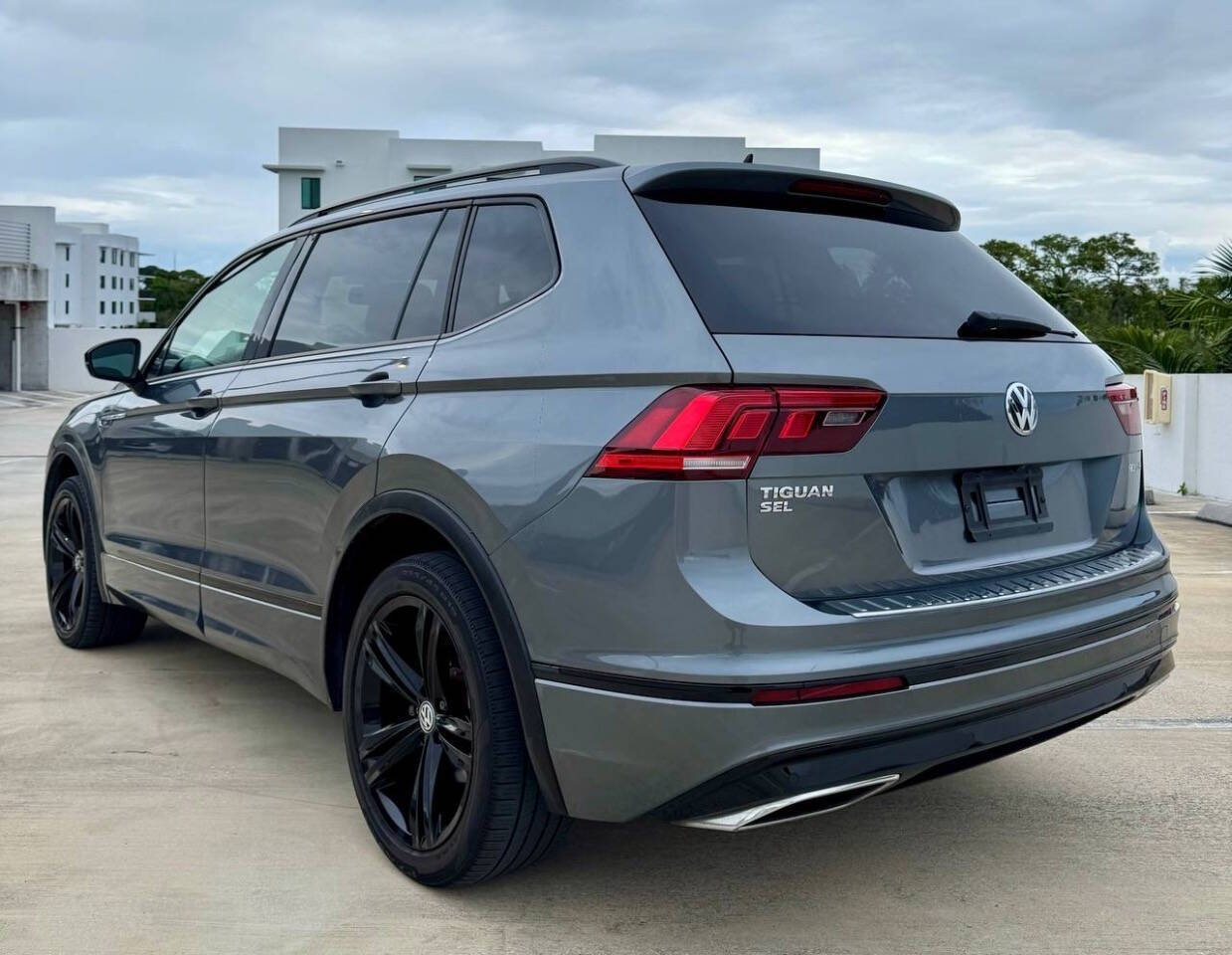 2019 Volkswagen Tiguan for sale at PJ AUTO in Margate, FL