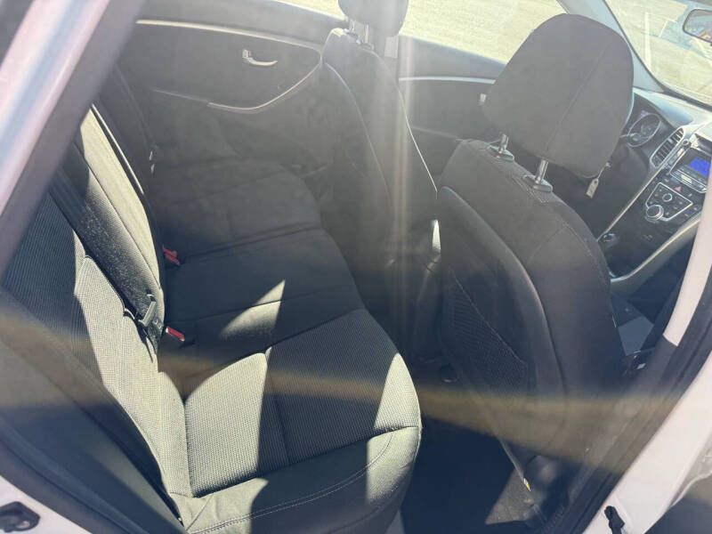 2017 Hyundai Elantra GT