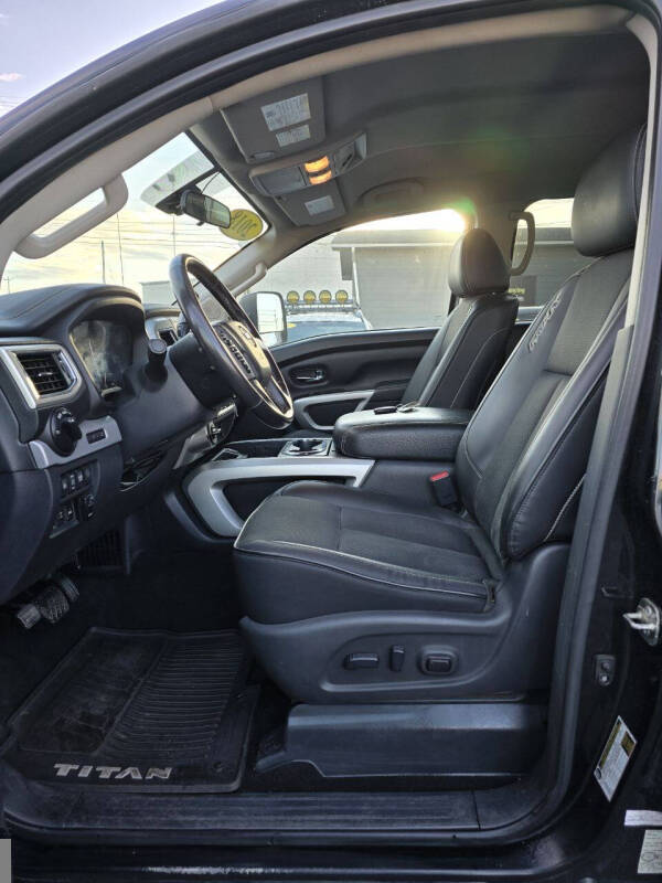 2018 Nissan Titan PRO-4X