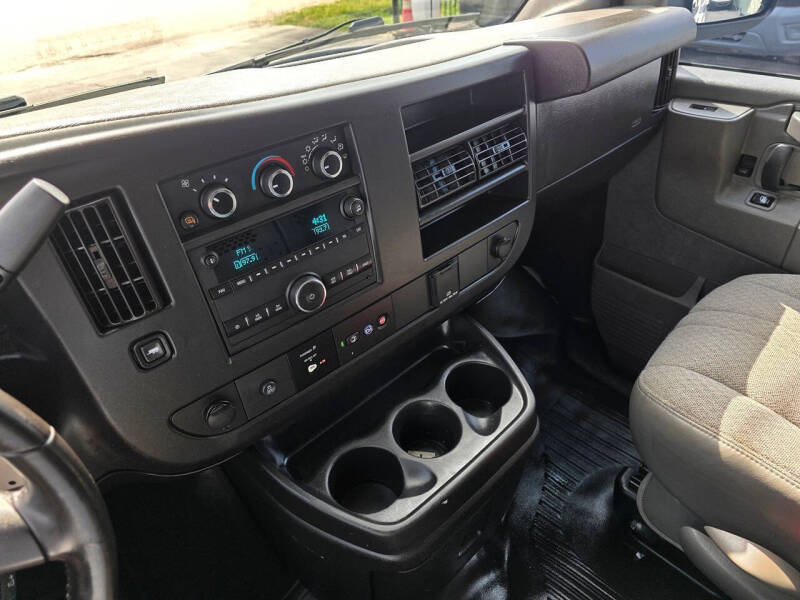 2020 Chevrolet Express 2500