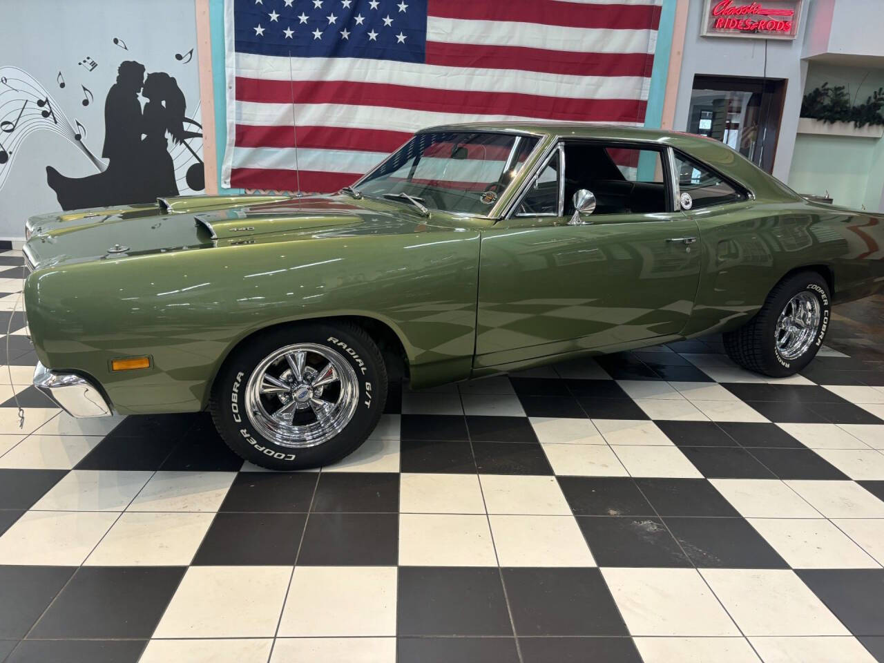 1969 Dodge Super Bee 13
