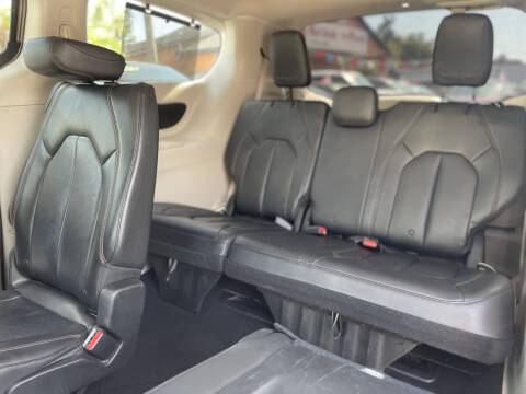 2018 Chrysler Pacifica Touring L